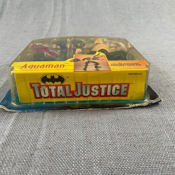 Aquaman DC Comics Total Justice 1996 Kenner Action Figure Batman Hasbro - Picture 6 of 6